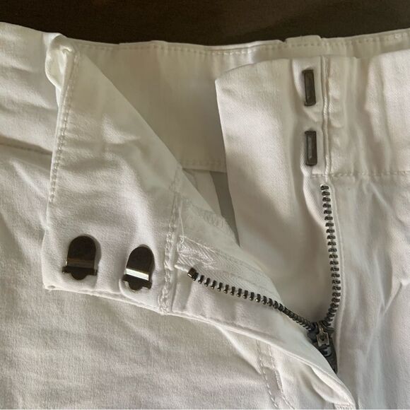 VINEYARD VINES Embroidered American Flag Whale Chino 3.5” Shorts White Cap 4 - Picture 9 of 14